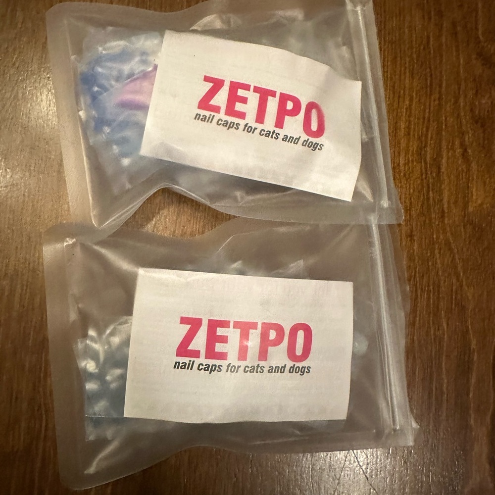 ZETPO Nail Caps for Cats and Dogs